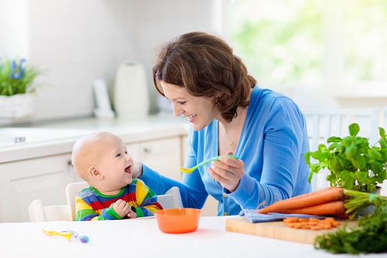 procesul de diversificare a alimentației bebelușului