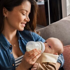 hrănirea cu biberonul