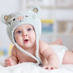 ce înseamnă sunetele bebelușului